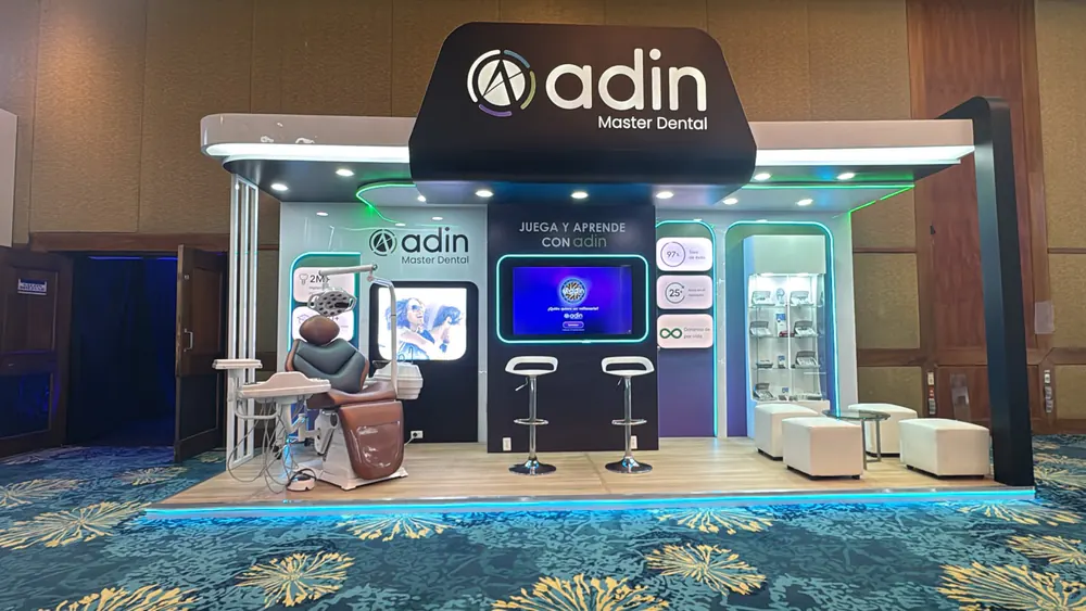 Stand de Adin Master Dental